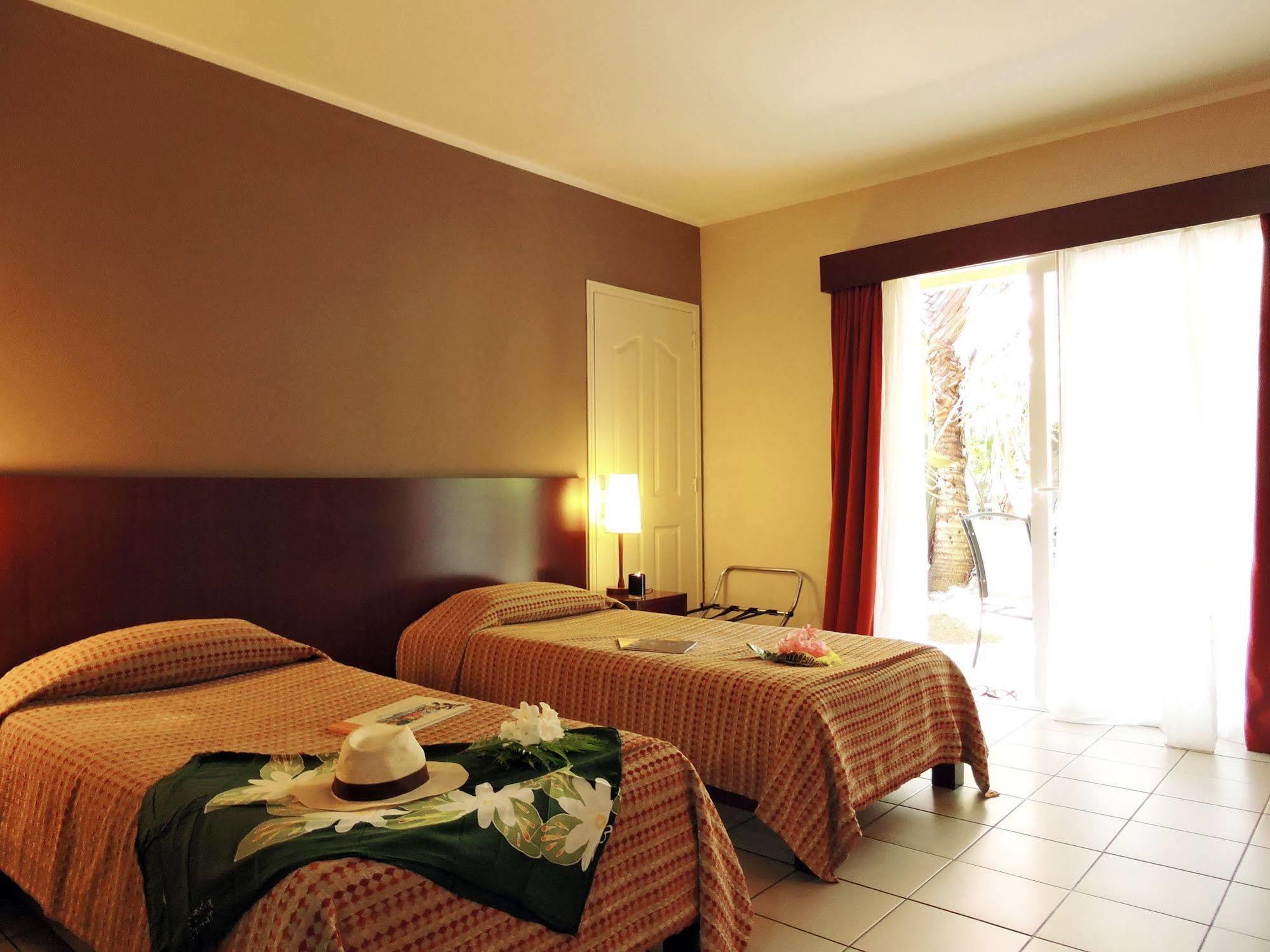 Koniambo Hotel Koné Esterno foto