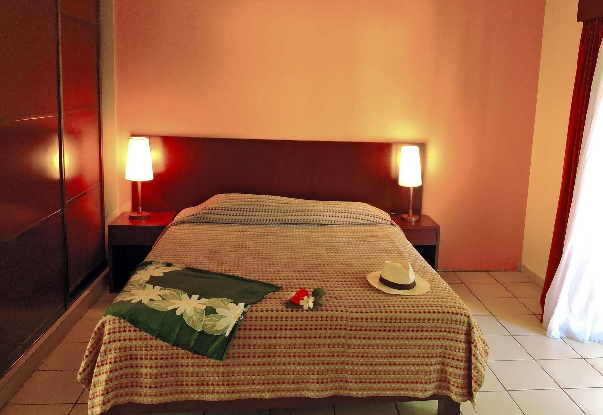 Koniambo Hotel Koné Esterno foto