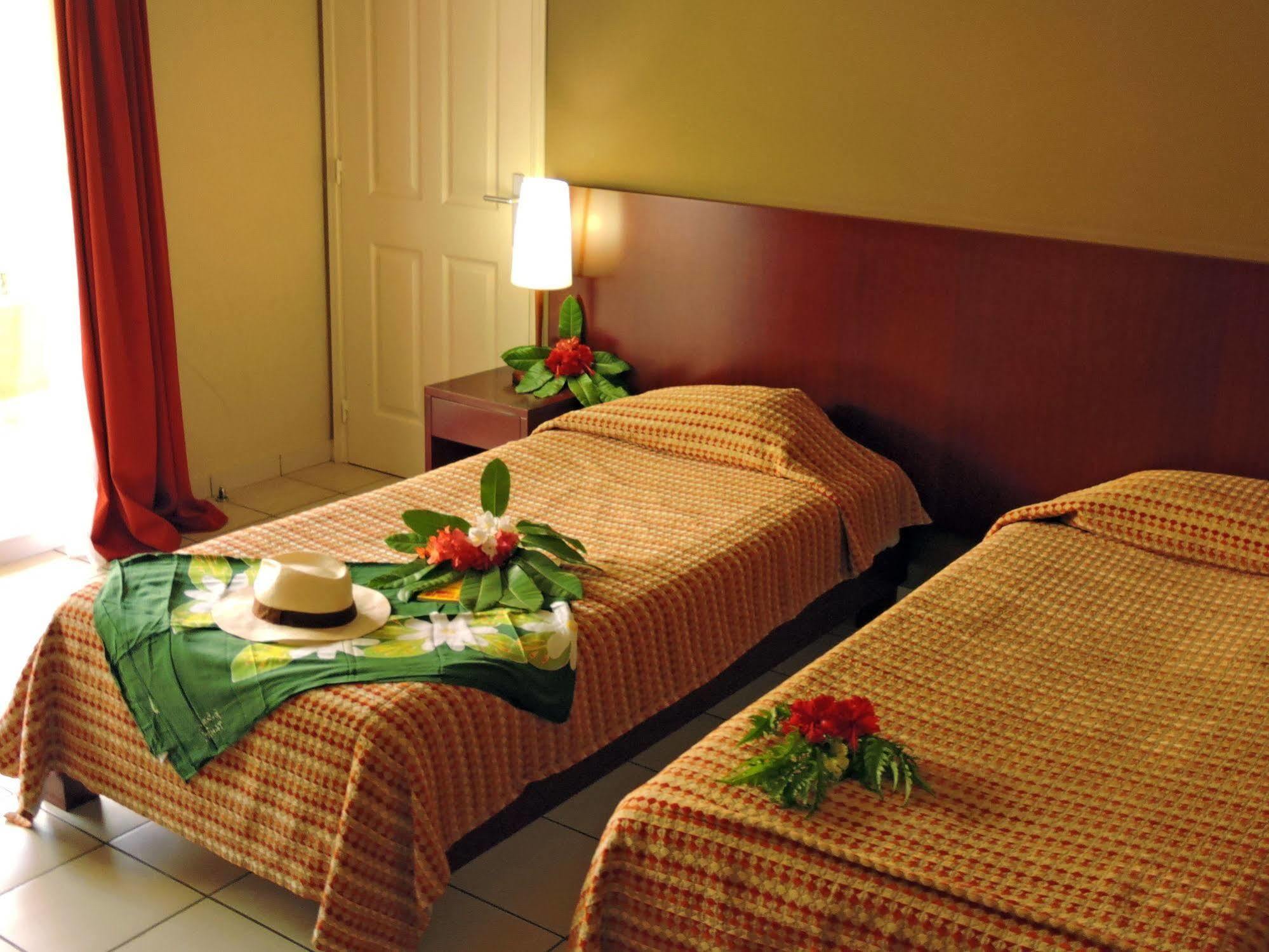 Koniambo Hotel Koné Esterno foto