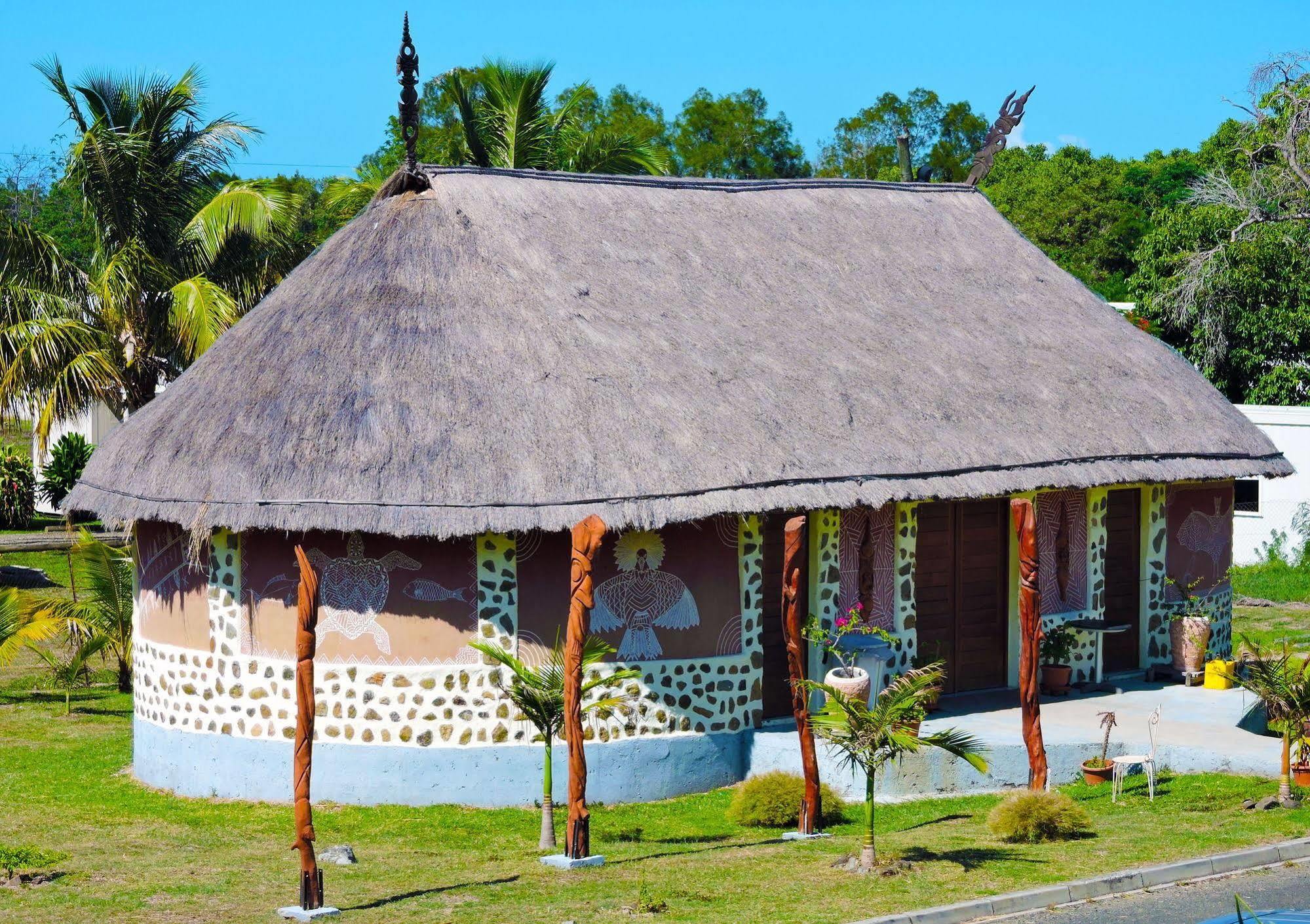 Koniambo Hotel Koné Esterno foto
